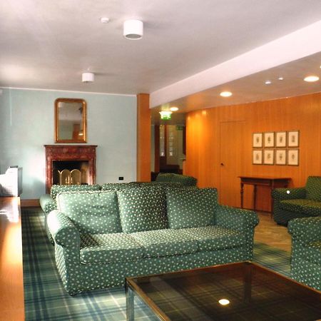 Residence Hotel Sport Campiglio Madonna Buitenkant foto