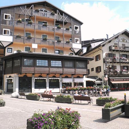 Residence Hotel Sport Campiglio Madonna Buitenkant foto
