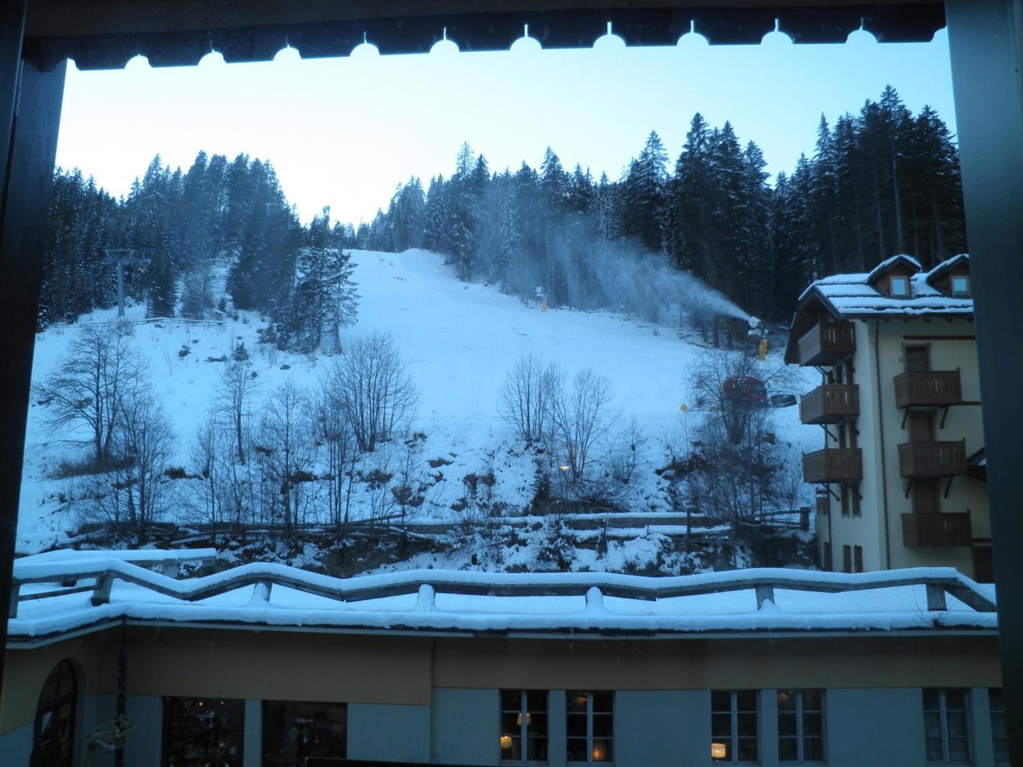 Residence Hotel Sport Campiglio Madonna Buitenkant foto