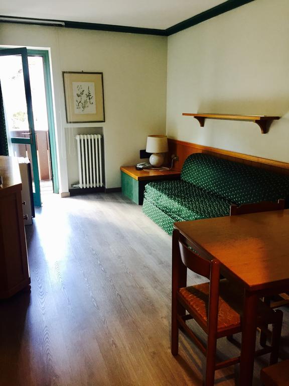 Residence Hotel Sport Campiglio Madonna Buitenkant foto