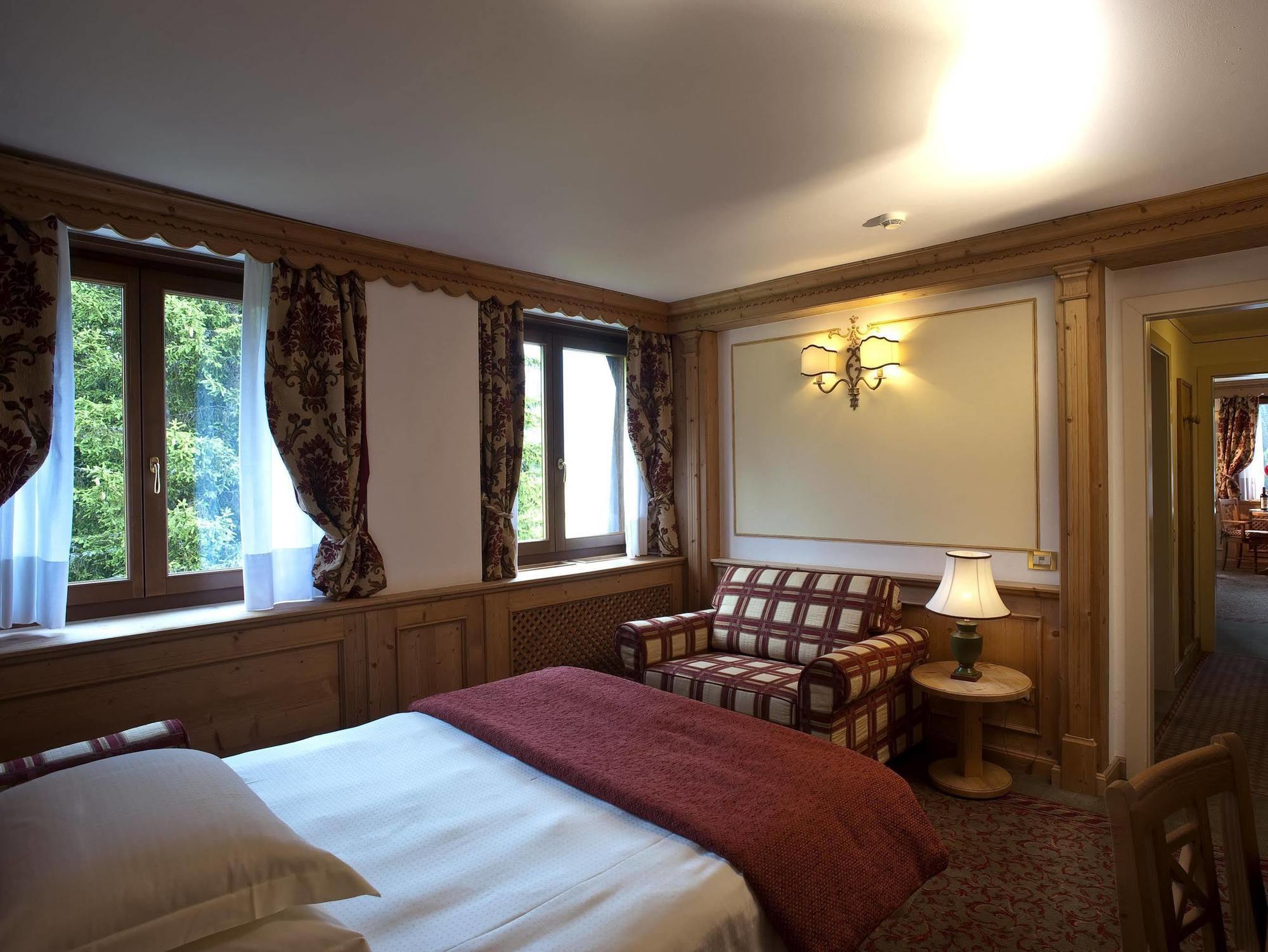 Residence Hotel Sport Campiglio Madonna Buitenkant foto