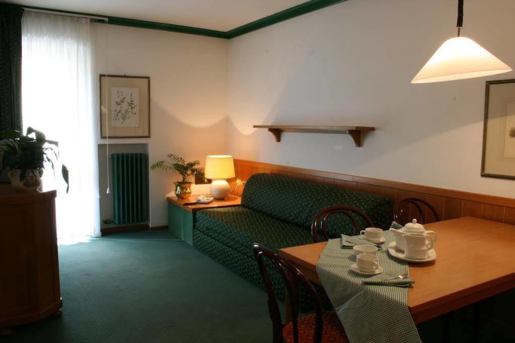 Residence Hotel Sport Campiglio Madonna Buitenkant foto