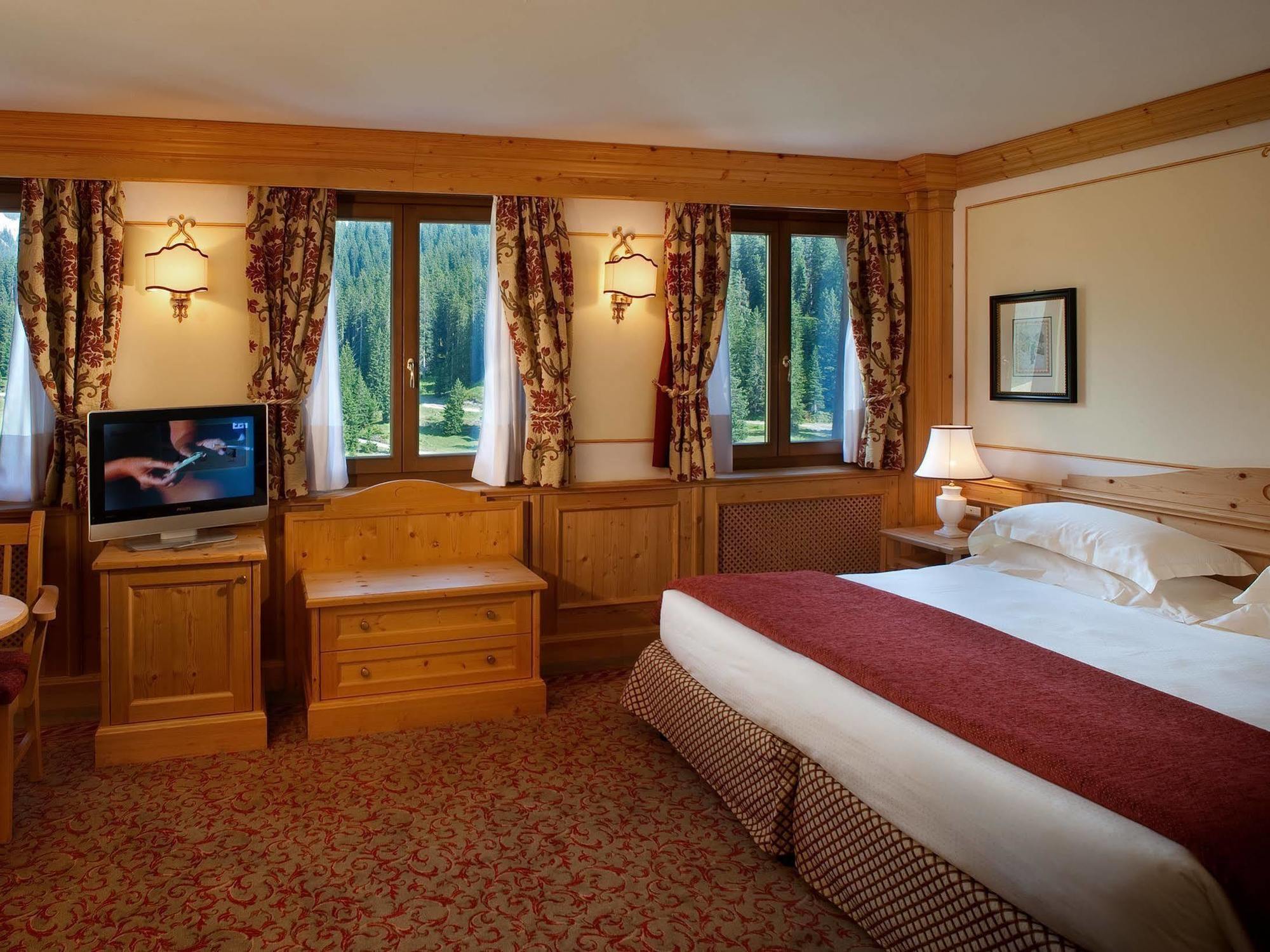 Residence Hotel Sport Campiglio Madonna Buitenkant foto